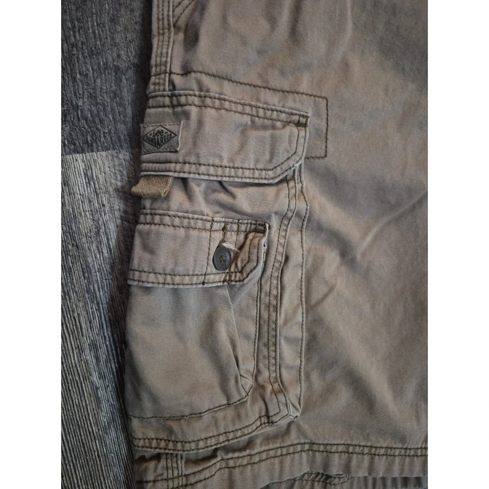 Lee Dungarees Dark Khaki Cargo Work Utility Shorts Men's 44 x 10 - Picture 2 of 7